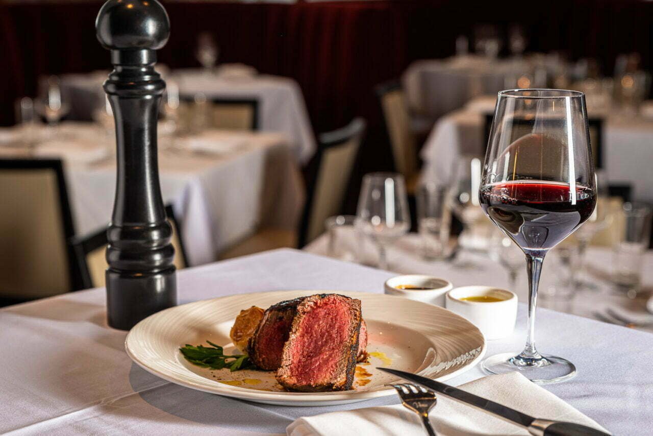 best steakhouse, chicago, munster, steaks, fine dining, date night restaurant, special event space, best steakhouses, top steakhouse, rosebud, Chicago steakhouse experience